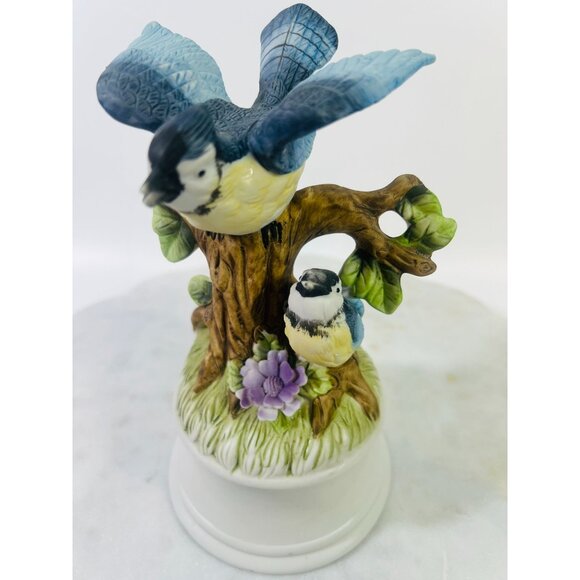 Vtg Royal Crown Porcelain Figurine Blue Jay Bird & Baby Musical Theme Love Story - Picture 2 of 9